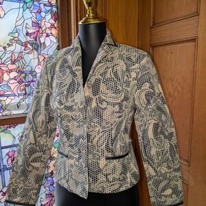 Kate Hill Blue and Cream Patterned Blazer